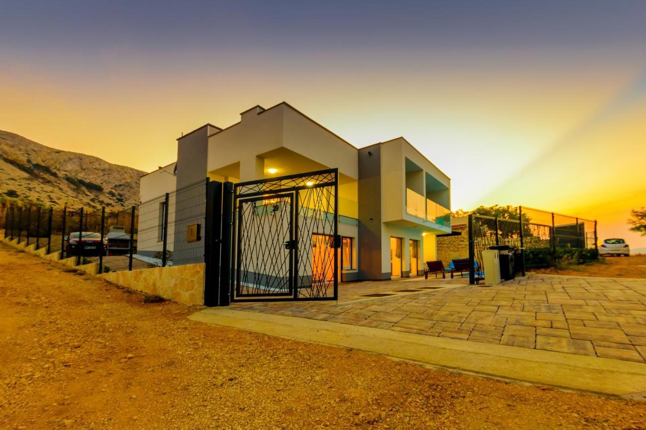 Villa The Secret Diamond Đảo Pag Ngoại thất bức ảnh